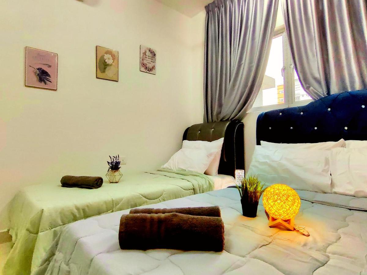 Alanis Residence 7 Pax @ Sepang Klia Kota Warisan Eksteriør bilde