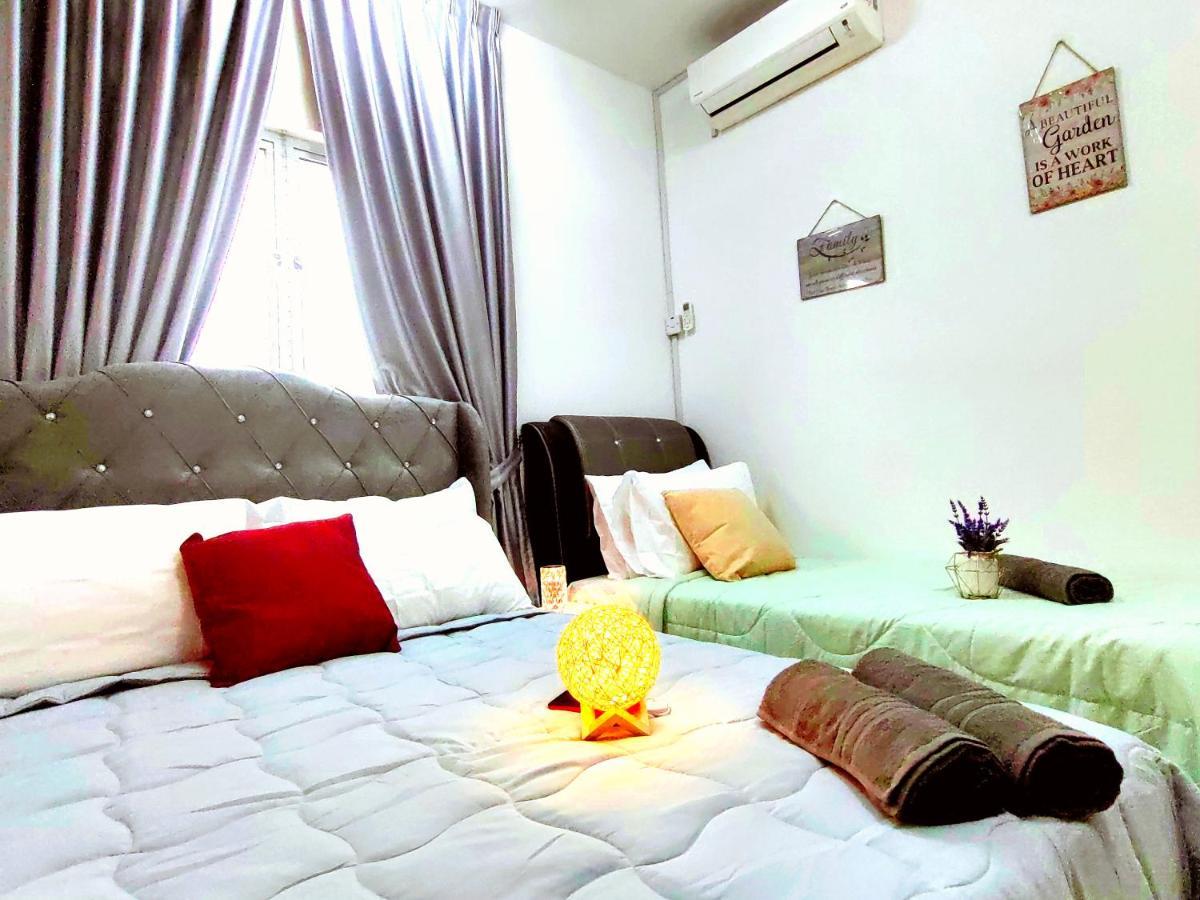 Alanis Residence 7 Pax @ Sepang Klia Kota Warisan Eksteriør bilde