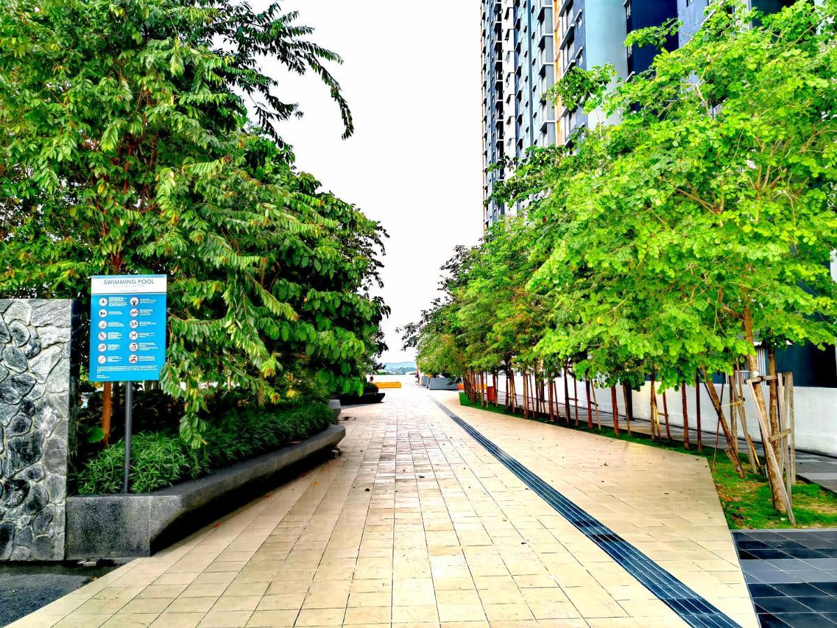 Alanis Residence 7 Pax @ Sepang Klia Kota Warisan Eksteriør bilde