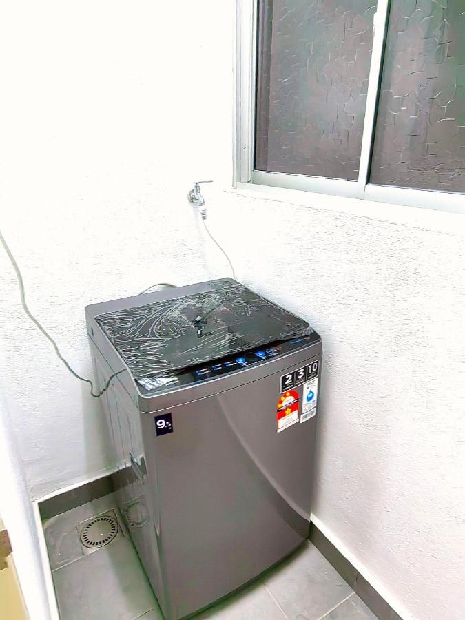 Alanis Residence 7 Pax @ Sepang Klia Kota Warisan Eksteriør bilde